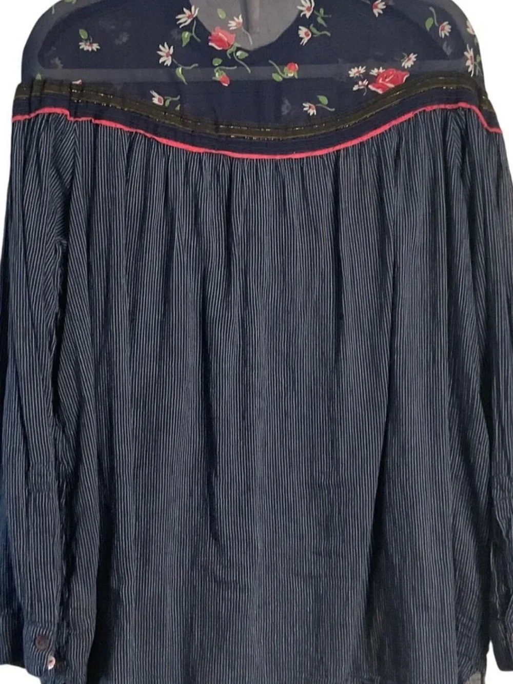 Free People Women’s Black Floral  Long-Sleeve Top